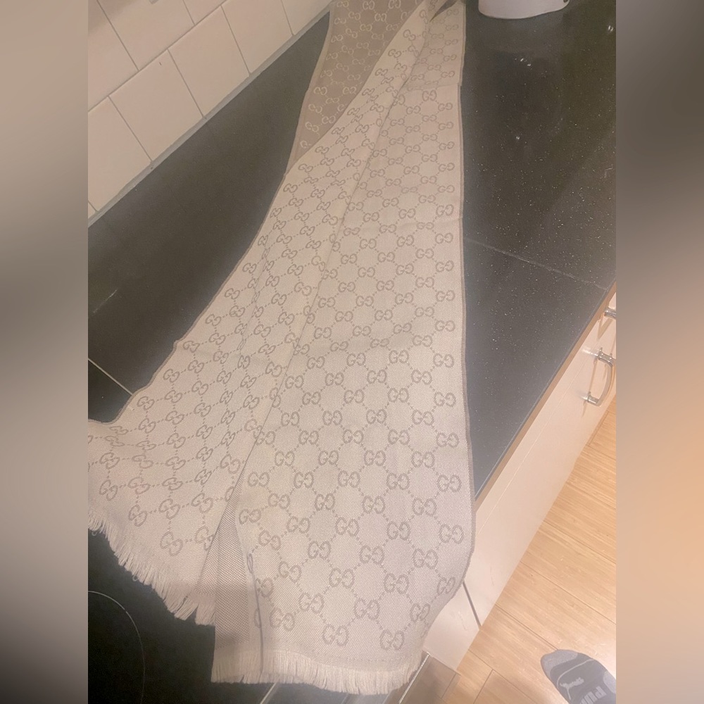 Authentic Gucci scarf